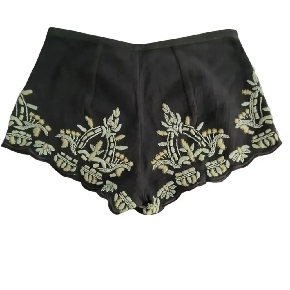 Free people Embroidered Casual Boho Shorts Wmn's Sz XS Brown Scalloped Textured